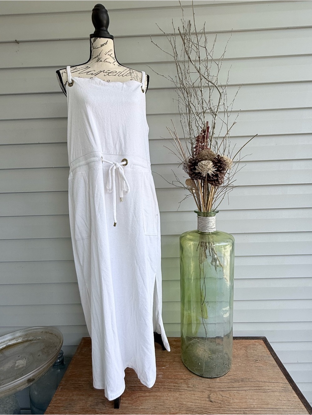 White House Black Market White Elastic Waist Maxi Dress. Size XLP